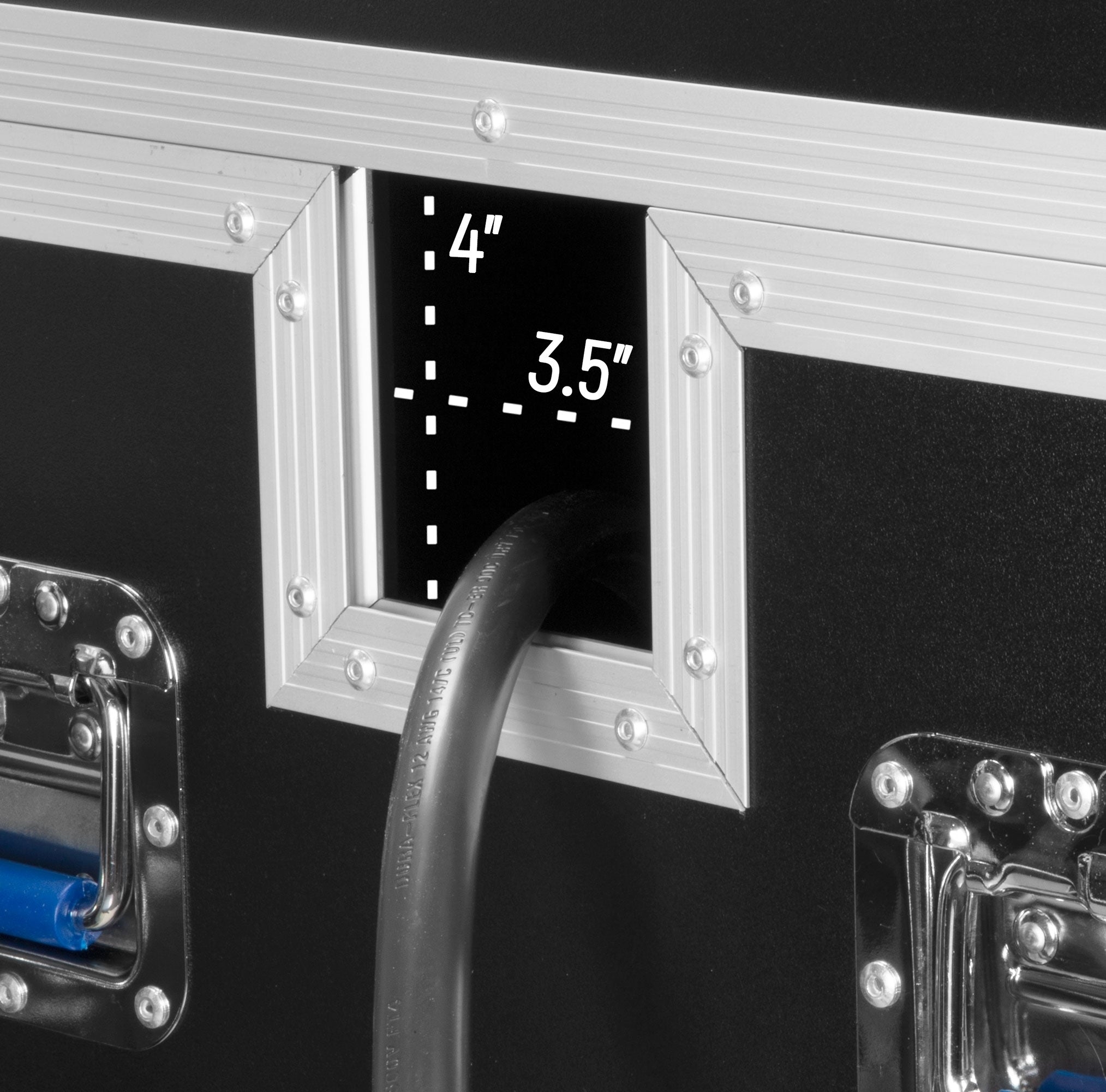 OSP TR-2224-30 Tour Ready Case with Removable Mouse Holes